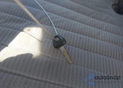 1989 Nissan D21 Short Bed from USA, damaged, VIN 1N6ND11S6KC403463